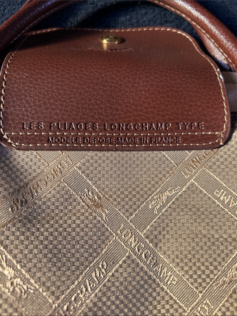 Longchamp Vintage Beige and Brown Tote with Logo Monogram Pattern - Picture 15 of 16